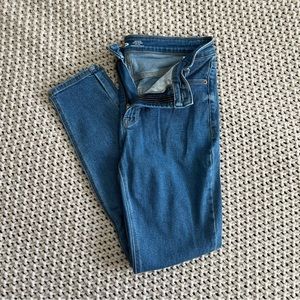 Old Navy Rockstar Super Skinny High Rise 6